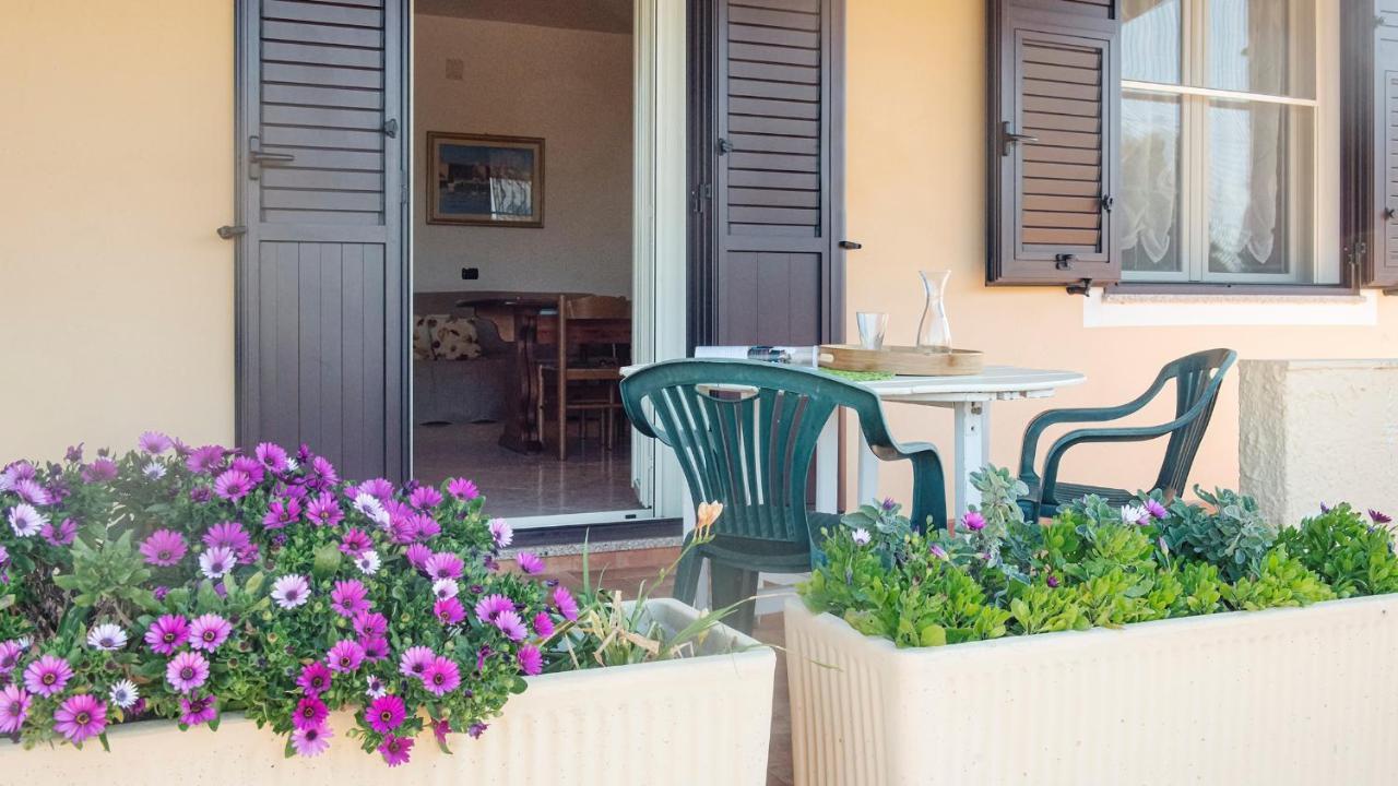 Villa Cabirol Fertilia Eksteriør billede