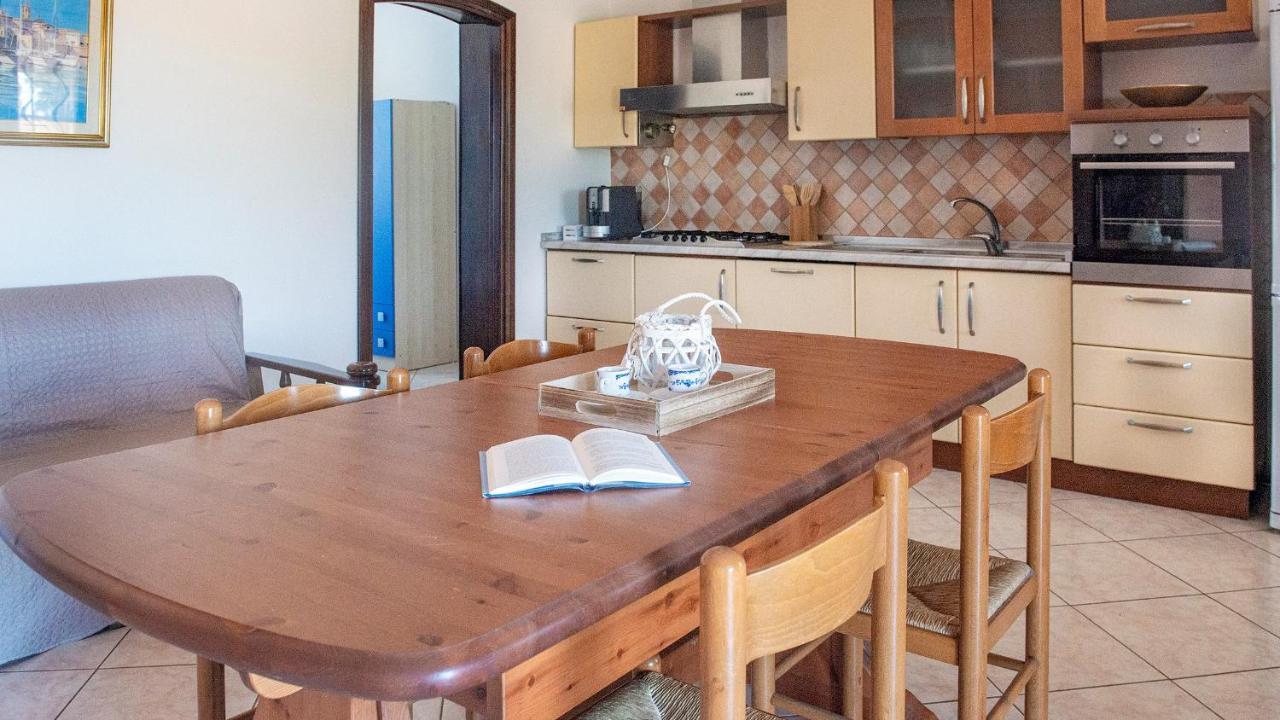 Villa Cabirol Fertilia Eksteriør billede