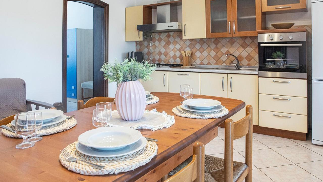 Villa Cabirol Fertilia Eksteriør billede