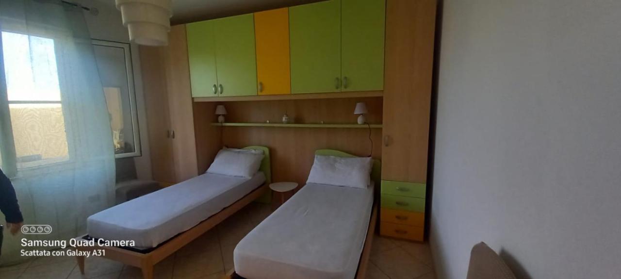 Villa Cabirol Fertilia Eksteriør billede