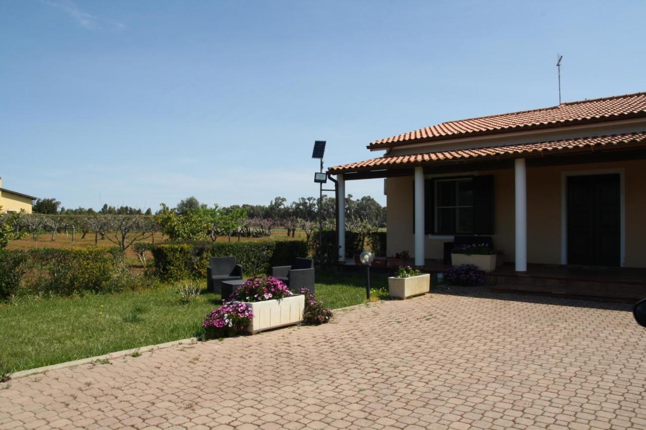 Villa Cabirol Fertilia Eksteriør billede