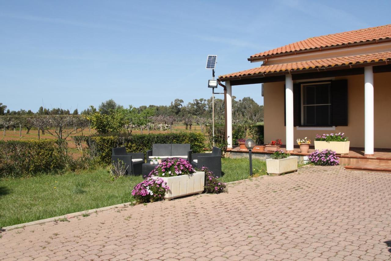 Villa Cabirol Fertilia Eksteriør billede